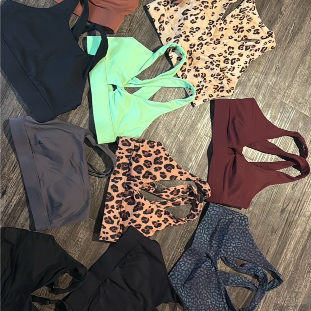 Fabletics sport bras
